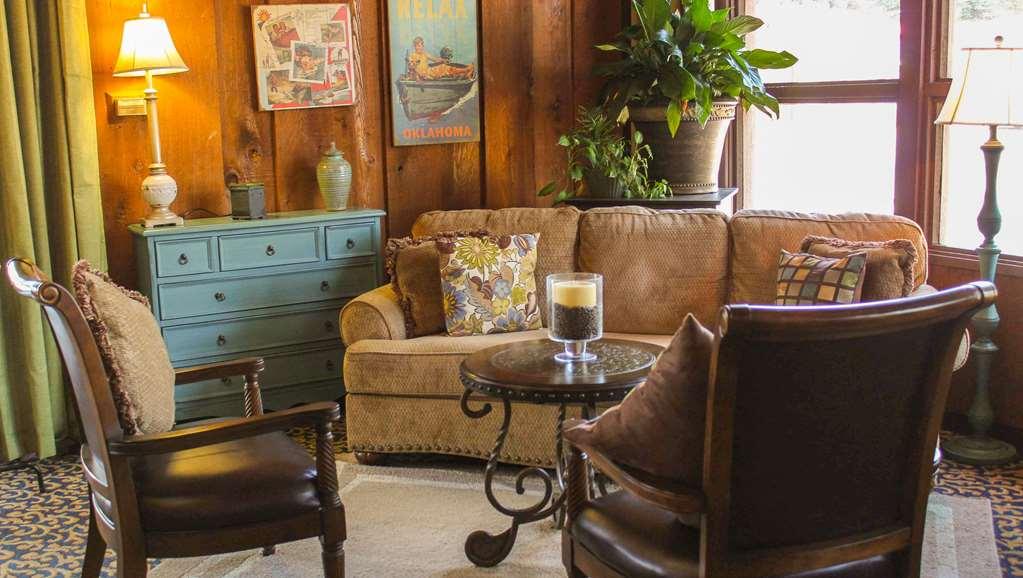Charles Wesley Motor Lodge Downtown Broken Bow- Hochatown Interno foto